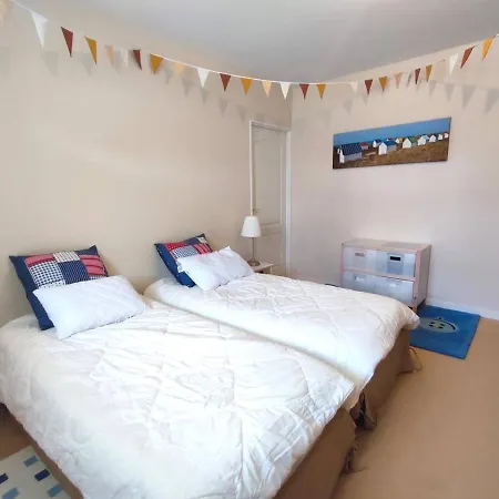 Apartment Duplex A 50m De La Avec Parking Et 2 - Fr-1-368-391 *
